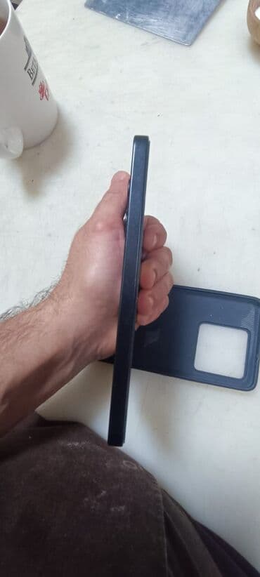 direksiyon seti ucuz: Xiaomi 14T, 256 GB, rəng - Qara, 
 Barmaq izi — 4