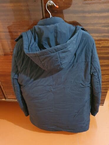 uzun kurtqa: Qışlıq kişi parkası - Rəng: tünd lacivərt/qara tonlarda - Uzun model — 1