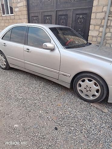 afdamabiler: Mercedes-Benz E-Class (W210), gümüşü rəng. - Kuzov: sedan, OEM — 3