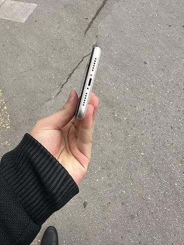 sahibinden macbook pro: IPhone 11, 64 GB, Ağ — 6