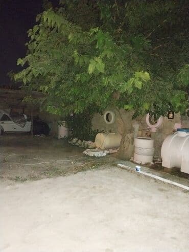 ev xacmaz: 3 otaqlı, 100 kv. m, Orta təmir — 8