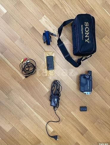 Videokameralar: Sony Handycam Vision mini videokamera dəsti Komplekt: - Sony Handycam — 8