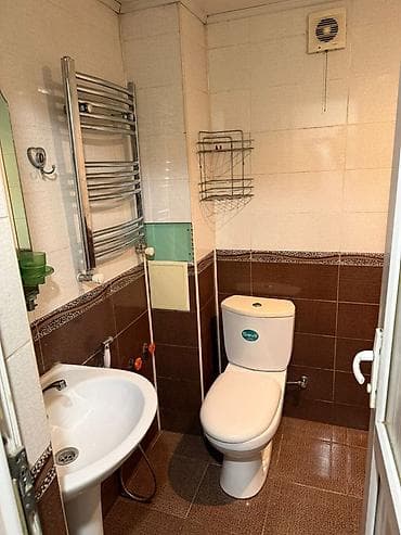 ofis icarə: 1 otaqlı mənzil – mebel və əşyalarla Plan və interyer: - Geniş — 4
