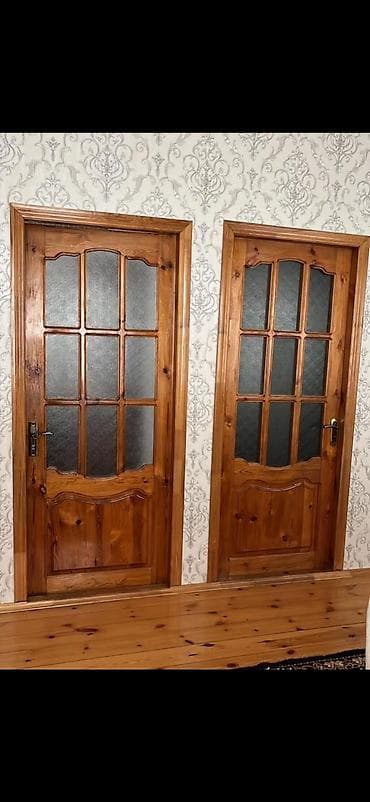 Otaq qapısı 3 ədəd Tecili satilir bir ededi 30 azn olcu standart Unvan