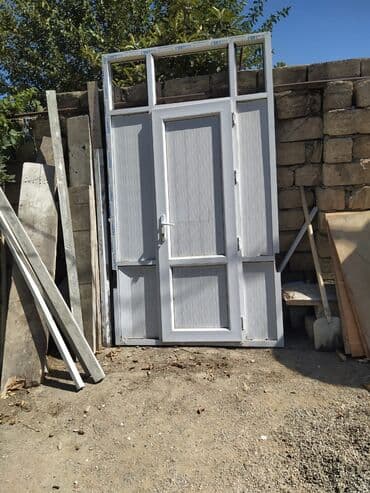 пластик терезе: Qapi satilir işlenmis eni 1.45 uzunu 2.45 — 1