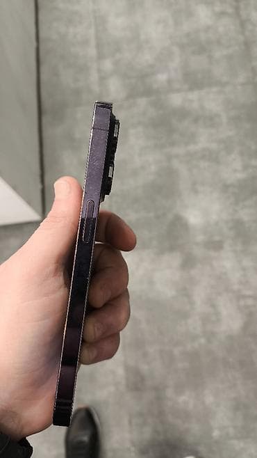 iphon3 6s plus: IPhone 14 Pro, 256 GB, Deep Purple, Simsiz şarj, Face ID — 2