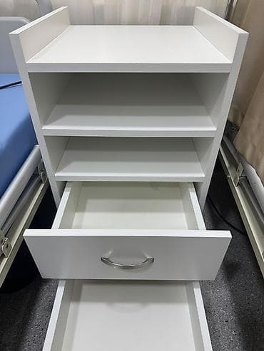tumuckalar: Ağ rəngli gecə masası / tumbə - Material: laminat/MDF tipli ağ — 2