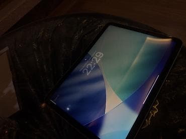 iphone 15 pro ekran: İşlənmiş Apple iPad 10 (2022), 10,9", 64 GB — 1
