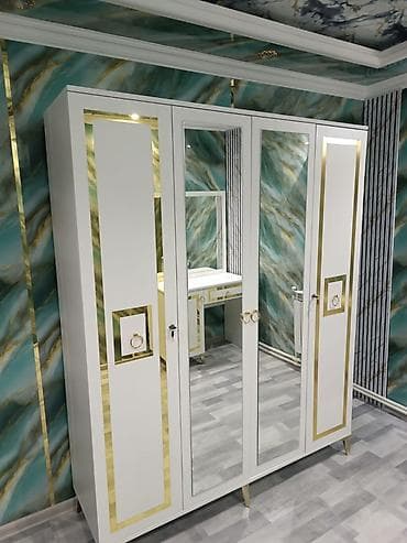 koridor dolabı: Yeni, 4 qapılı, Güzgülü, Ağ, Digər material, Açılan, Düz dolab — 1