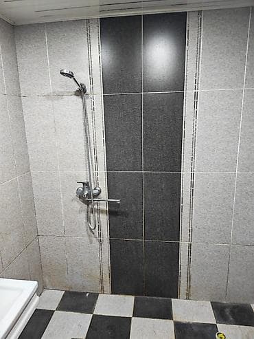 bakida ev kiraye: Bakı, Həzi Aslanov qəs., 2 otaqlı, Köhnə tikili, m. Əhmədli, 75 kv. m — 6