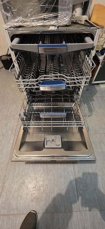 uşaq kamera: Qabyuyan maşın Bosch, Tam qabaritli (60 sm.), Quraşdırılan — 2