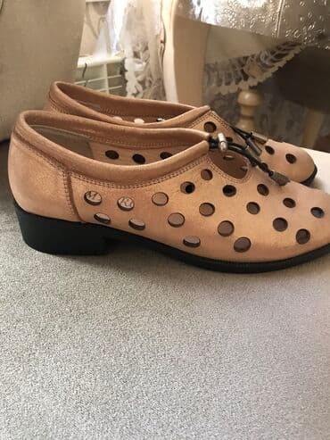 zara prsluk sa dva lica: Tuflilər, Ölçü: 37, rəng - Süd rəngi, Yeni — 2