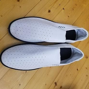 ag jaket: Ağ rəngli perforasiyalı kişi ayaqqabısı 43 razmer - Model: slip-on — 1