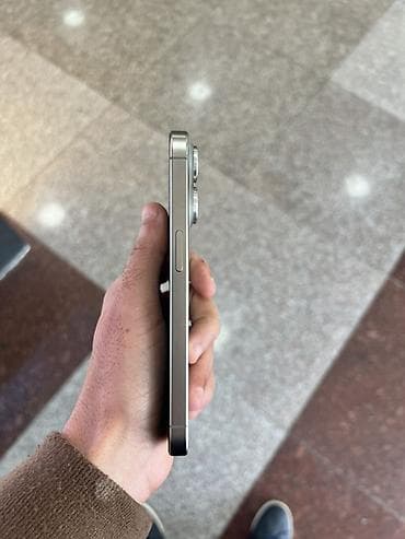 iphone x ekranı: IPhone 15 Pro, 128 GB, Natural Titanium, Face ID — 5