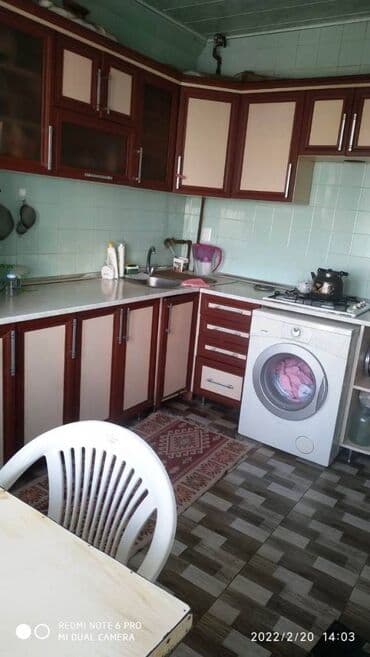 9 ci mikrorayon satilan evler: Bakı, 3 otaqlı, Köhnə tikili, 80 kv. m — 8