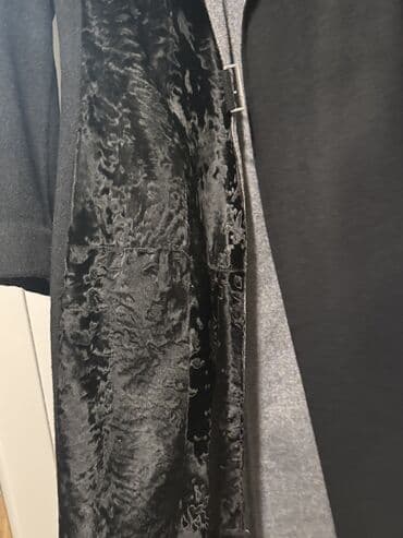 qadın gödəkçə: Qadın uzun palto – qara rəng Boynu temiz karakul 38 razmer Ici — 6