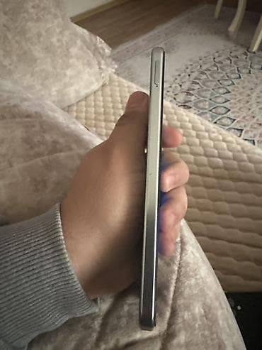 honor 8x satilir: Honor X8, 128 GB, Sensor — 3