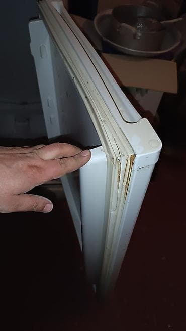 Видеоигры и приставки: 2 двери Indesit Холодильник Продажа, цвет - Белый — 3