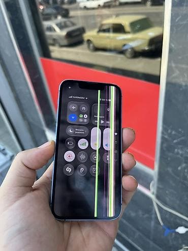 iphone 11 arxasi: IPhone 13, Mavi, Qırıq — 3
