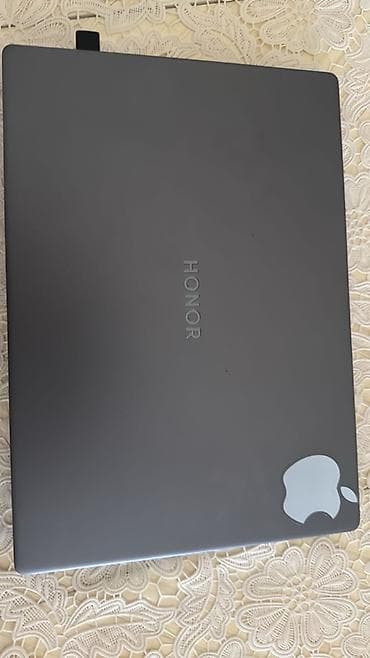 apple macbook pro 16: HONOR MagicBook seriyalı noutbuk Honor MagicBook X 14, 13 cü nəsil — 3