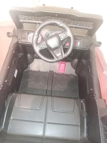 Uşaq üçün elektrikli polis maşını 2 aydi alinib 500 alınıb 300 satılır — 5