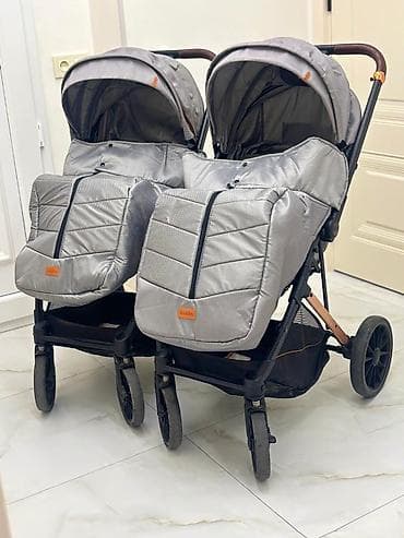 Əkizlər üçün araba