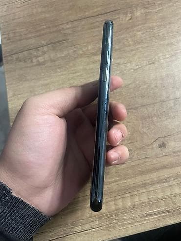 Компьютеры, ноутбуки и планшеты: IPhone 11 Pro, Matte Midnight Green, Face ID — 4