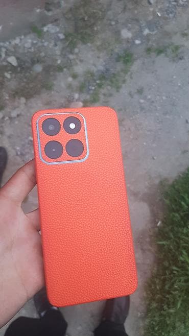 телефон fly iq4490i era nano 10: Salam nomre yeri islemir üsr üşəsində catlar var — 1