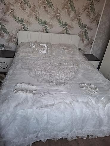 Yataq üçün İşlənmiş rəng - Ağ Yataq örtüyü, Ünvandan götürmə