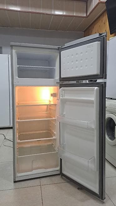 a 23: 2 qapılı Altus Soyuducu Satılır, rəng - Gümüşü — 2