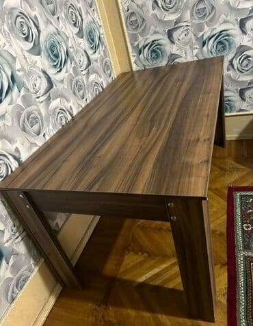 işlenmiş stollar: Qonaq masası, İşlənmiş — 2