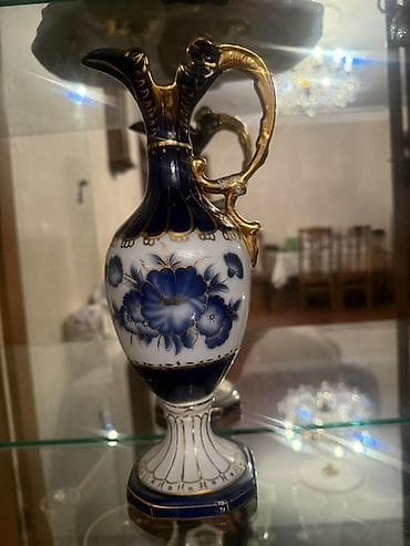 Bir vaza, Farfor lalafo.az -da Bir vaza, Farfor