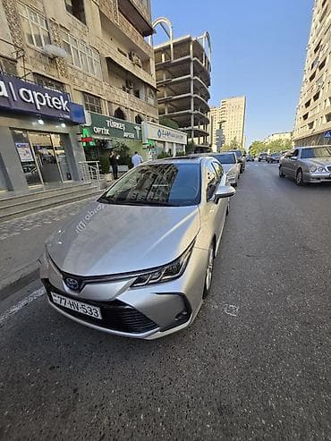 prius 20 kuza salon: Toyota Corolla, gümüşü rəng, sedan gövdə. Rənglənməyib udarı vuruğu — 9