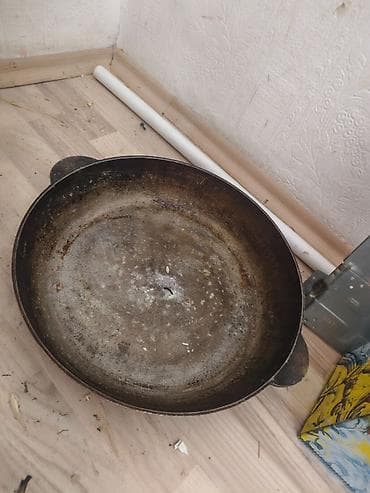 murebbeler: Чугунный казан котелок. Cuğun Qazan . Mürəbbə tası. Sovet dövrünə — 3