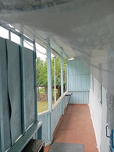 visnovkada torpaq satilir: Satılır: həyətli kənd evi Xüsusiyyətlər: - Bir mərtəbəli, taxta — 8