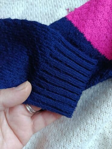 Boyunbağılar: U.S. Polo Assn. uşaq sviteri - Ölçü: 3-4 yaş (98–104 sm) — etiketdə — 2