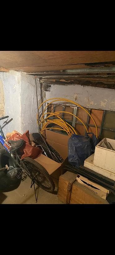 elmlər kirayə: Salam elimler xalq bankın arxasida 12kv hündürlüyü 2 metr olan padval — 2