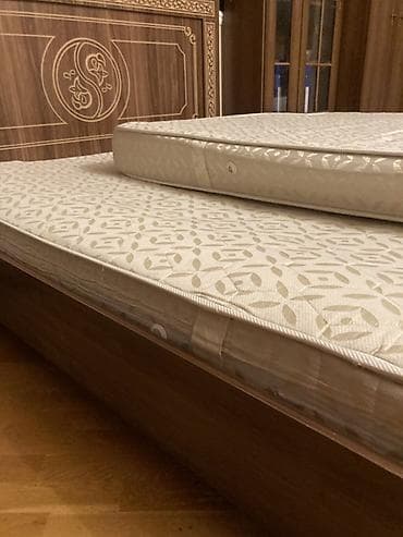 Yataq dəsti – taxta çarpayı və 2 ədəd döşək - Material: ağac — 2