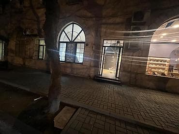 samux rayonu: Bakı şeheri Nesimi rayon mehkemesi yanında tam yol üstünde 64 kv salon — 4