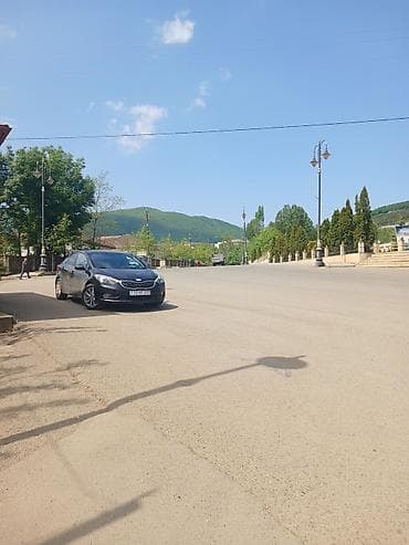maşın satı: Kia Cerato: 1.6 l | Sedan — 1
