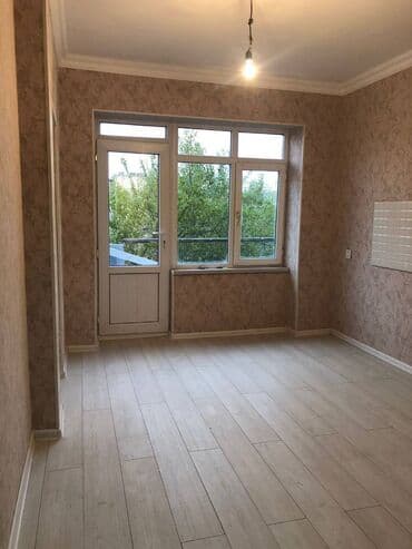 ucuz evler xirdalanda: Bakı, 2 otaqlı, Köhnə tikili, m. Xalqlar Dostluğu, 55 kv. m — 4