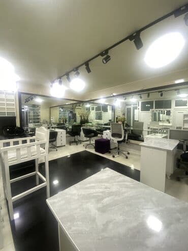 Другая коммерческая недвижимость: İnşaaçılar metrosu yaxınlıqı Gözəllik mərkəzi icarəyə — 4