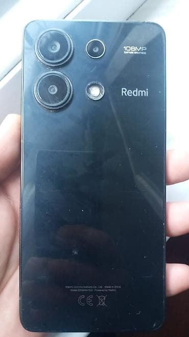 note 11 s: Redmi smartfon - Arxa kamera: 108 MP əsas kamera (üzərində “108MP — 1