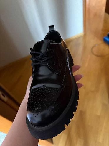 Toy paltarları və aksesuarları: Derimod, Ölçü: 37, rəng - Qara, İşlənmiş — 2