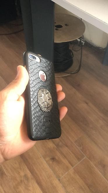 iphone barter var: IPhone 8 Plus, 64 GB — 2