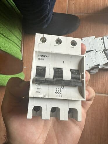 Elektrik avtomatlar: 3 faza, Elektrik avtomat — 1