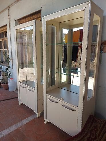 eynək vitrin: Şüşəli dolab vitrini — 2