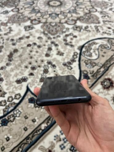 xiaomi mi mix 2: Samsung Galaxy A04, 64 GB, rəng - Qara, İki sim kartlı — 5