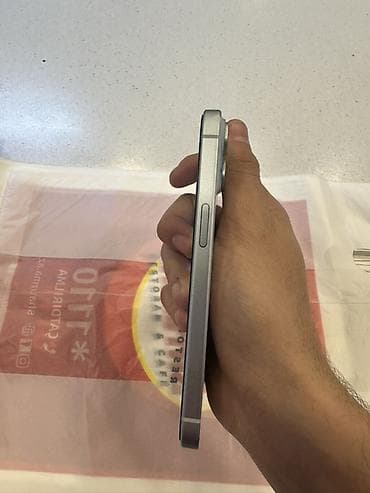 kamera wi fi: IPhone 15, 128 GB, Blue Titanium, Face ID — 8