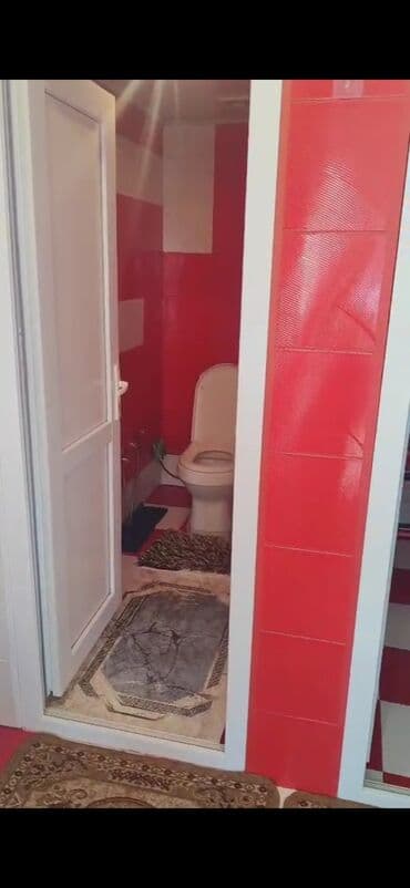 dernegulde kiraye ev: 4 otaqlı, 220 kv. m, Orta təmir — 12